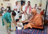 Uttar Bharat Yatra 2025 - Surat Camp, Day 2 (06 March 2025). Teertha Vitarana